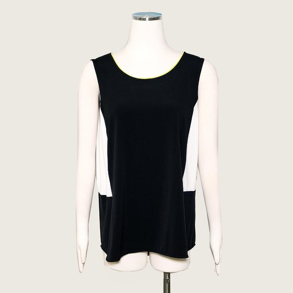 Worthington Tops - Worthington Geometric Top